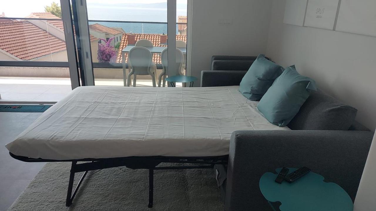 Luxury Apartment- Balcony- Private Rooftop And Jacuzzi- Common Pool 트로기르 외부 사진